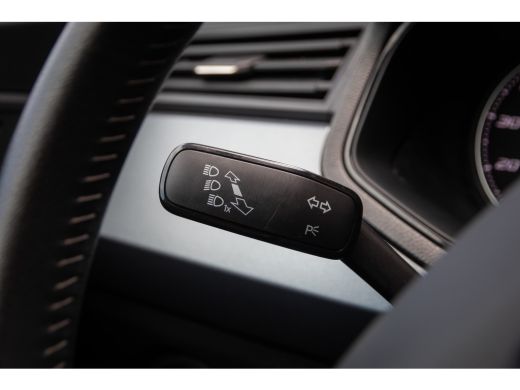 Seat Arona 1.0 TSI Style Business Intense | Cruise control adaptief | Dodehoek detectie | Apple Carplay/Andr... ActivLease financial lease