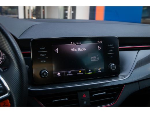 Skoda Kamiq 1.0 TSI Sport Business | Cruise control | Apple Carplay/Android Auto | Climate controle | LED kop... ActivLease financial lease