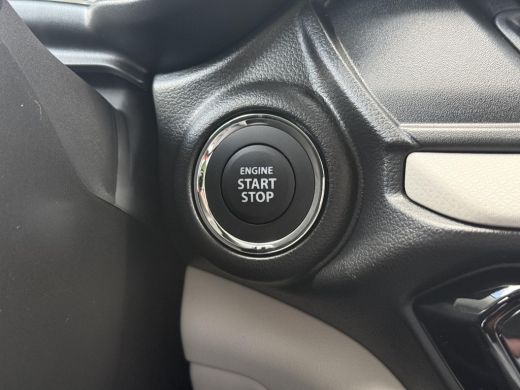 Suzuki Swift 1.2 Select Smart Hybrid **AUTOMAAT/ NIEUWE AUTO/ DIRECT LEVERBAAR** ActivLease financial lease