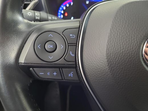 Toyota Corolla 1.8 Hybrid Active Plus | Apple CarPlay | Navigatie | Stoelverwarming | Parkeersensoren | Rijklaar... ActivLease financial lease