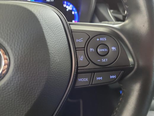 Toyota Corolla 1.8 Hybrid Active Plus | Apple CarPlay | Navigatie | Stoelverwarming | Parkeersensoren | Rijklaar... ActivLease financial lease