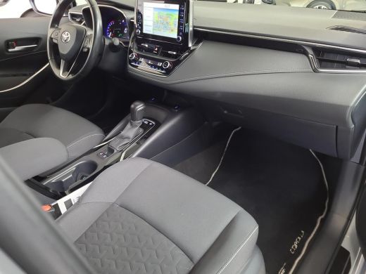 Toyota Corolla 1.8 Hybrid Active Plus | Apple CarPlay | Navigatie | Stoelverwarming | Parkeersensoren | Rijklaar... ActivLease financial lease