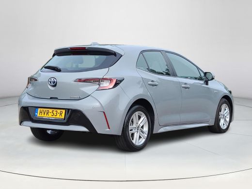 Toyota Corolla 1.8 Hybrid Active Plus | Apple CarPlay | Navigatie | Stoelverwarming | Parkeersensoren | Rijklaar... ActivLease financial lease