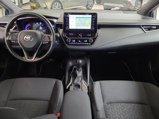 Toyota Corolla 1.8 Hybrid Active Plus | Apple CarPlay | Navigatie | Stoelverwarming | Parkeersensoren | Rijklaar... ActivLease financial lease
