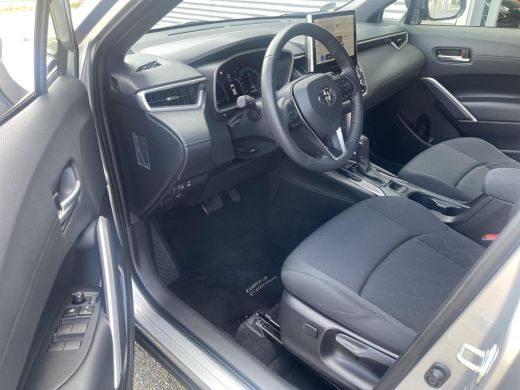 Toyota Corolla Cross Hybrid 140 Style ActivLease financial lease