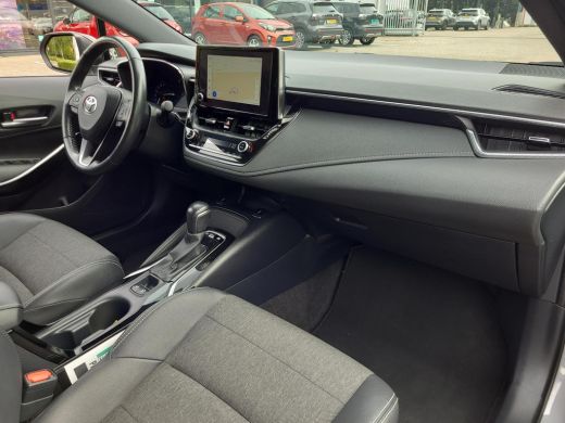 Toyota Corolla Touring Sports 1.8 Hybrid Dynamic | Apple CarPlay | Head-up | Elektr. klep | Rijklaarprijs incl. garantie | ActivLease financial lease