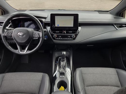 Toyota Corolla Touring Sports 1.8 Hybrid Dynamic | Apple CarPlay | Head-up | Elektr. klep | Rijklaarprijs incl. garantie | ActivLease financial lease