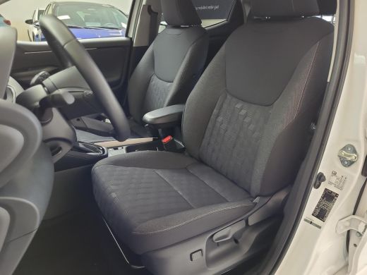 Toyota Yaris 1.5 Hybrid First Edition | Apple CarPlay | Parkeersensoren | Stuur/Stoelverwarming | Rijklaarprij... ActivLease financial lease