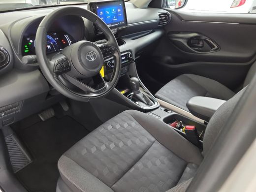 Toyota Yaris 1.5 Hybrid First Edition | Apple CarPlay | Parkeersensoren | Stuur/Stoelverwarming | Rijklaarprij... ActivLease financial lease