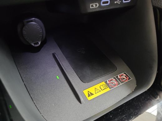 Toyota Yaris 1.5 Hybrid First Edition | Apple CarPlay | Parkeersensoren | Stuur/Stoelverwarming | Rijklaarprij... ActivLease financial lease