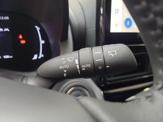 Toyota Yaris Cross 1.5 Hybrid 115 First Edition | Apple CarPlay | Parkeersensoren | Stuur/Stoelverwarming | Rijklaar... ActivLease financial lease