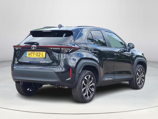 Toyota Yaris Cross 1.5 Hybrid 115 First Edition | Apple CarPlay | Parkeersensoren | Stuur/Stoelverwarming | Rijklaar... ActivLease financial lease