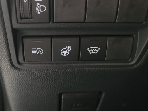Toyota Yaris Cross 1.5 Hybrid 115 First Edition | Apple CarPlay | Parkeersensoren | Stuur/Stoelverwarming | Rijklaar... ActivLease financial lease