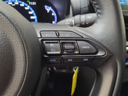 Toyota Yaris Cross 1.5 Hybrid Dynamic | Apple CarPlay | Parkeersensoren | Navigatie | Rijklaarprijs incl. garantie | ActivLease financial lease