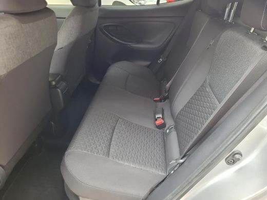 Toyota Yaris Cross 1.5 Hybrid Dynamic | Apple CarPlay | Parkeersensoren | Navigatie | Rijklaarprijs incl. garantie | ActivLease financial lease