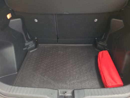 Toyota Yaris Cross 1.5 Hybrid Dynamic | Apple CarPlay | Parkeersensoren | Navigatie | Rijklaarprijs incl. garantie | ActivLease financial lease