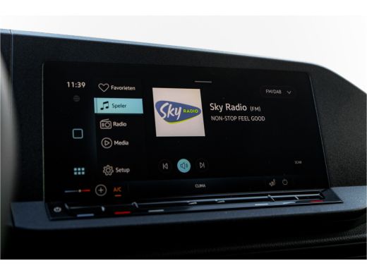 Volkswagen Caddy Comfort | 102 pk | Trekhaak | Digitaal Display | Navi By App |-Seizoenen Banden ActivLease financial lease