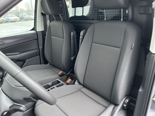 Volkswagen Caddy Style | DSG 122 pk | Led | Stoelverwarming | 18" | Trekhaak | BPM vrij | Laadruimte betimmering ActivLease financial lease