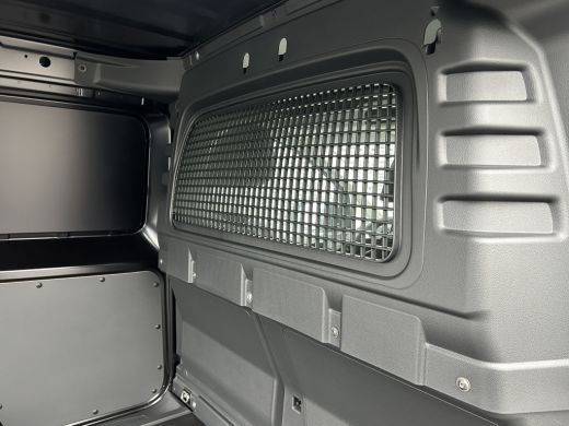 Volkswagen Caddy Style | DSG 122 pk | Led | Stoelverwarming | 18" | Trekhaak | BPM vrij | Laadruimte betimmering ActivLease financial lease