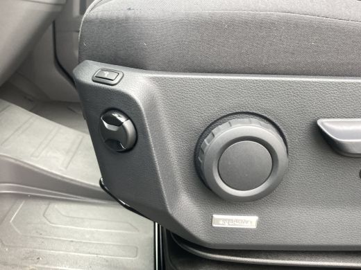 Volkswagen Crafter BPM VRIJ | 2.0 TDI 140 PK | L3 | Camera | Full LED | Navi | Geveerde stoel | Airco | Basis voor I... ActivLease financial lease