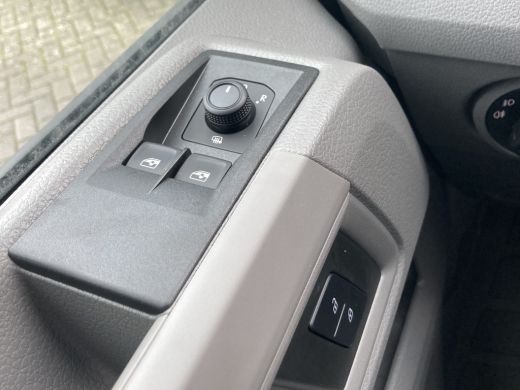Volkswagen Crafter BPM VRIJ | 2.0 TDI 140 PK | L3 | Camera | Full LED | Navi | Geveerde stoel | Airco | Basis voor I... ActivLease financial lease