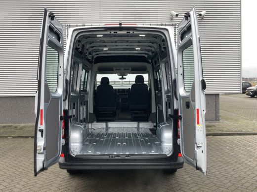 Volkswagen Crafter BPM VRIJ | 2.0 TDI 140 PK | L3 | Camera | Full LED | Navi | Geveerde stoel | Airco | Basis voor I... ActivLease financial lease