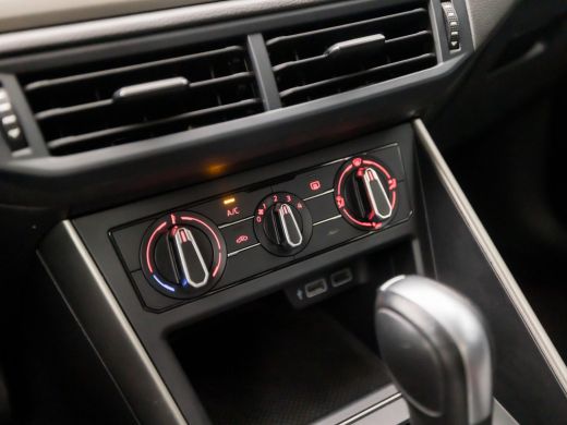 Volkswagen Polo 1.0 TSI Sportline Automaat (VIRTUAL COCKPIT, APPLE CARPLAY, GROOT NAVI, ADAPTIVE CRUISE, SPORTSTO... ActivLease financial lease