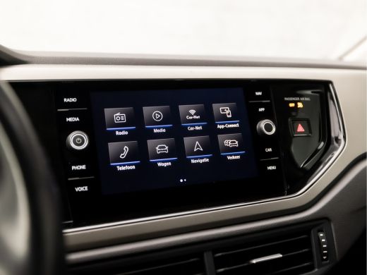 Volkswagen Polo 1.0 TSI Sportline Automaat (VIRTUAL COCKPIT, APPLE CARPLAY, GROOT NAVI, ADAPTIVE CRUISE, SPORTSTO... ActivLease financial lease