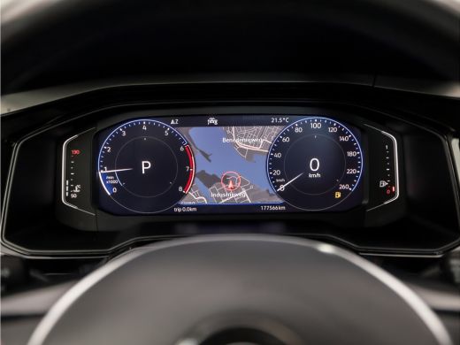 Volkswagen Polo 1.0 TSI Sportline Automaat (VIRTUAL COCKPIT, APPLE CARPLAY, GROOT NAVI, ADAPTIVE CRUISE, SPORTSTO... ActivLease financial lease