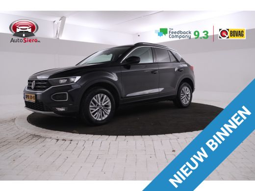 Volkswagen T-Roc 1.0 TSI Style Business extreem weinig kms! Volkswagen T-Roc 1.0 TSI Style Business extreem weinig kms!