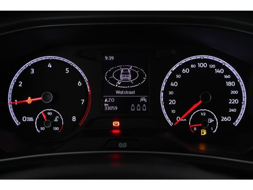 Volkswagen T-Roc 1.0 TSI Style Business extreem weinig kms! ActivLease financial lease