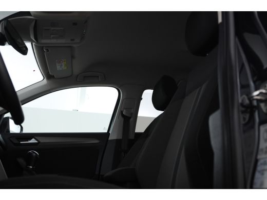 Volkswagen T-Roc 1.0 TSI Style Business extreem weinig kms! ActivLease financial lease