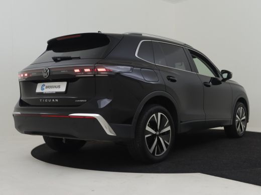 Volkswagen Tiguan 1.5 eHybrid Elegance l IQ Light | 360 Camera | Luxe Bekleding l Keyless | Navigatie | Adaptief cr... ActivLease financial lease