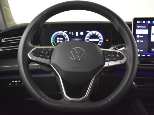 Volkswagen Tiguan 1.5 eHybrid Elegance 204pk 360 Camera | Panorama dak | Keyless | Navigatie | Adaptief cruise cont... ActivLease financial lease