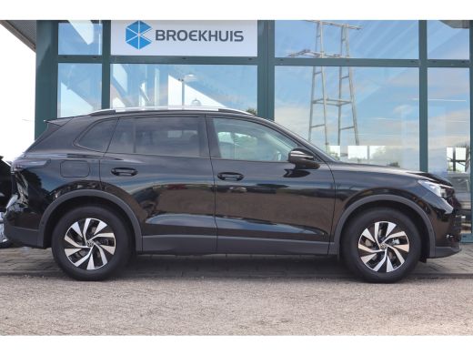 Volkswagen Tiguan 1.5 eTSI Life Edition | Achteruitrijcamera | Apple Carplay/Android Auto|telefoonintegratie premiu... Volkswagen Tiguan 1.5 eTSI Life Edition | Achteruitrijcamera | Apple Carplay/Android Auto|telefoonintegratie premiu...