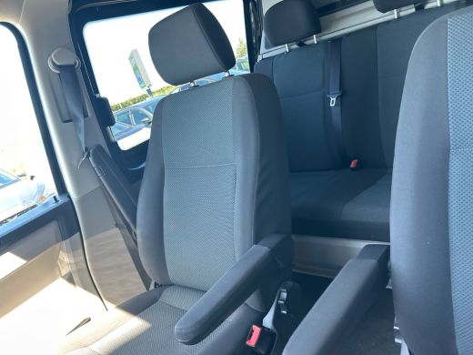 Volkswagen Transporter HIGHLINE DSG DUBBELE CABINE - TREKHAAK - CRUISE CONTROL ActivLease financial lease