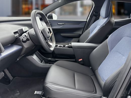 Volvo  EX30 Single Motor Extended Range Plus 69 kWh | 19' | Stoel/stuurverwarming | Harman Kardon | Adaptieve... ActivLease financial lease