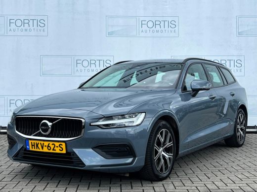 Volvo V60 2.0 B3 Essential STUURWIEL VERW | STOELVERW | GOOGLE MAPS | CAMERA | Volvo V60 2.0 B3 Essential STUURWIEL VERW | STOELVERW | GOOGLE MAPS | CAMERA |
