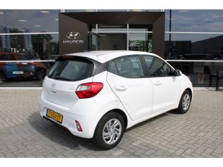 Hyundai i10 1.0 Comfort | Airco | Cruise Control | | Achterbank in delen neerklapbaar | Airco | Armsteun voor
