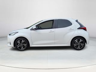 Toyota Yaris 1.5 Hybrid First Edition | Apple CarPlay | Parkeersensoren | Stuur/Stoelverwarming | Rijklaarprij...