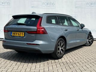 Volvo  V60 2.0 B3 Essential STUURWIEL VERW | STOELVERW | GOOGLE MAPS | CAMERA |