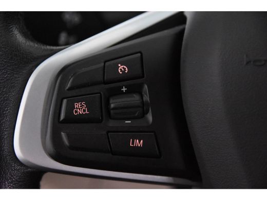 BMW X1 sDrive16d *1ste Eigenaar*Leer*Navigatie*Parkassist* ActivLease financial lease