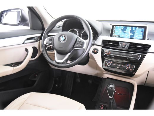 BMW X1 sDrive16d *1ste Eigenaar*Leer*Navigatie*Parkassist* ActivLease financial lease