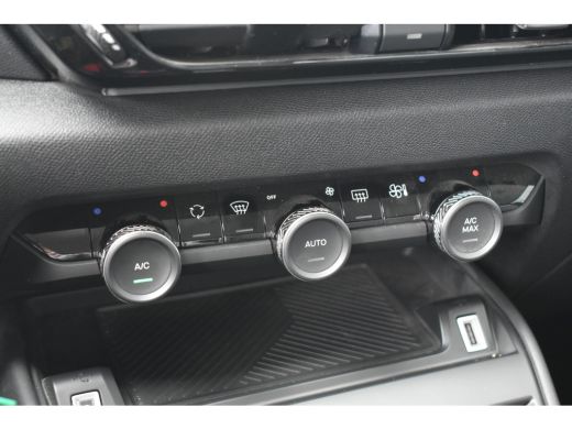 Citroën ë-C4 Feel 50 kWh 3 Fase | Navigatie by App | 18"LMV | Full-LED | Climate Control | DAB+ | Cruise Contr... ActivLease financial lease