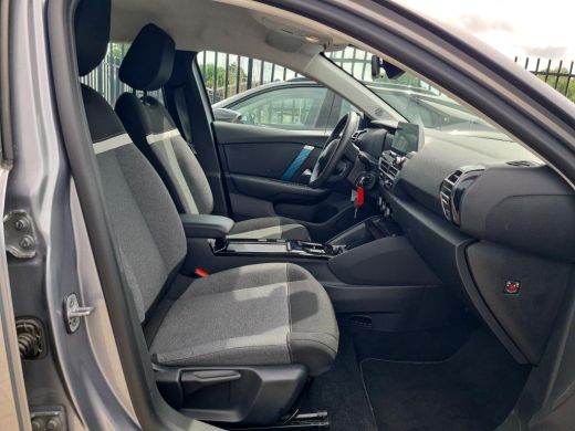 Citroën ë-C4 Feel 50 kWh 3 Fase | Navigatie by App | 18"LMV | Full-LED | Climate Control | DAB+ | Cruise Contr... ActivLease financial lease
