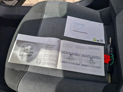 Citroën ë-C4 Feel 50 kWh 3 Fase | Navigatie by App | 18"LMV | Full-LED | Climate Control | DAB+ | Cruise Contr... ActivLease financial lease