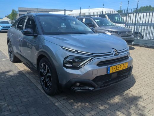 Citroën ë-C4 Shine 50 kWh 3 Fase | Schuif-/Kanteldak | HiFi Audio | Leder | Navigatie | Voorruitverwarming | A... Citroën ë-C4 Shine 50 kWh 3 Fase | Schuif-/Kanteldak | HiFi Audio | Leder | Navigatie | Voorruitverwarming | A...