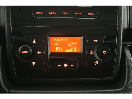 Citroën Jumper 35 2.2 BlueHDi L3H2 | Clima | Luchtvering | Cruise | 3-Zits | Trekh. | Camera | Parkeersens. ActivLease financial lease