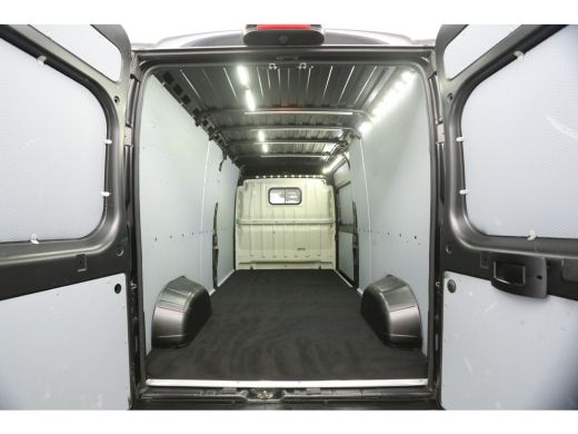 Citroën Jumper 35 2.2 BlueHDi L3H2 | Clima | Luchtvering | Cruise | 3-Zits | Trekh. | Camera | Parkeersens. ActivLease financial lease