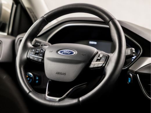 Ford Focus 1.0 EcoBoost Titanium Business Automaat (APPLE CARPLAY, GROOT NAVI, STUUR/STOELVERWARMING, ADAPTI... ActivLease financial lease